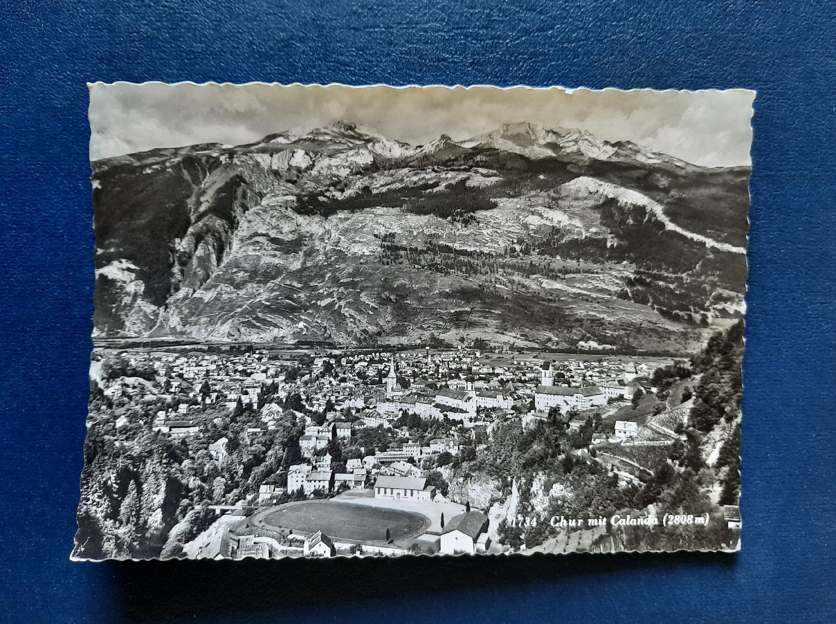Ansichtskarten: Ansichtskarte Chur mit Calanda, gest. 1959 – Gebraucht aus Marly von neu-adlerauge65