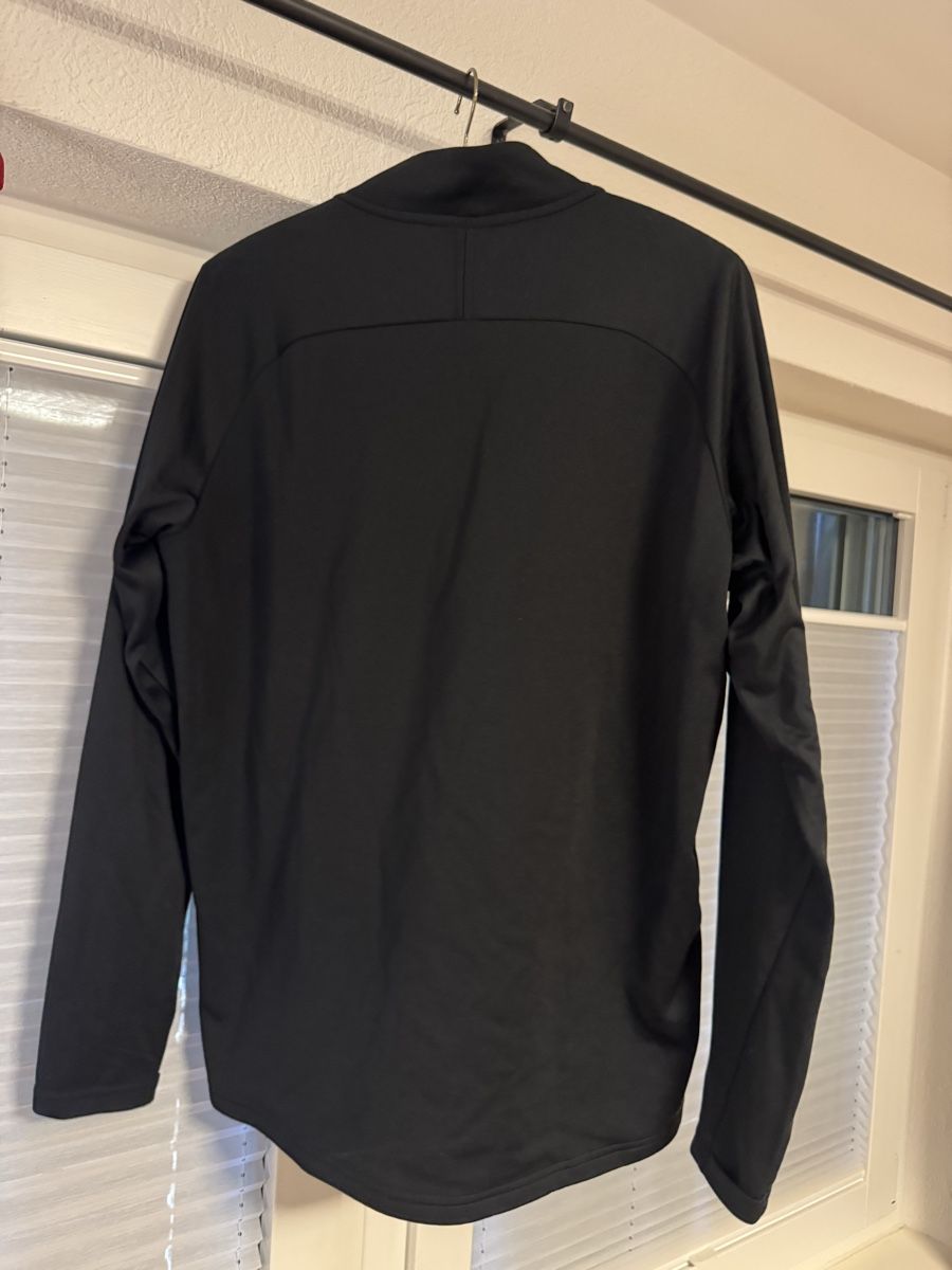 Nike Pulls & Sweat-shirts: Nike Sweatshirt Grösse L – D'occasion à Grüningen par Jimmy20 2