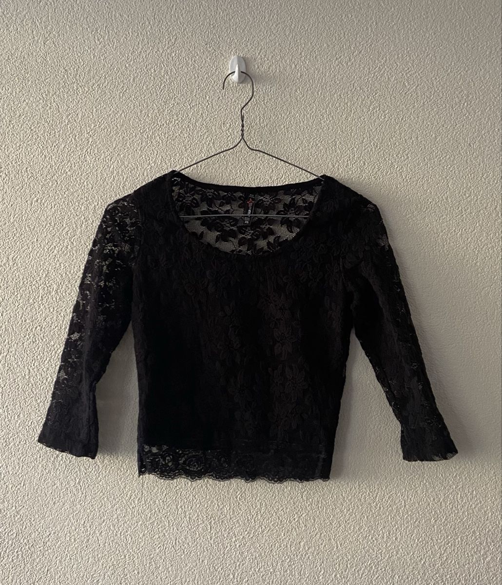 T-shirt: maglia pizzo – Usato da Gordola venduto da arizi_shop