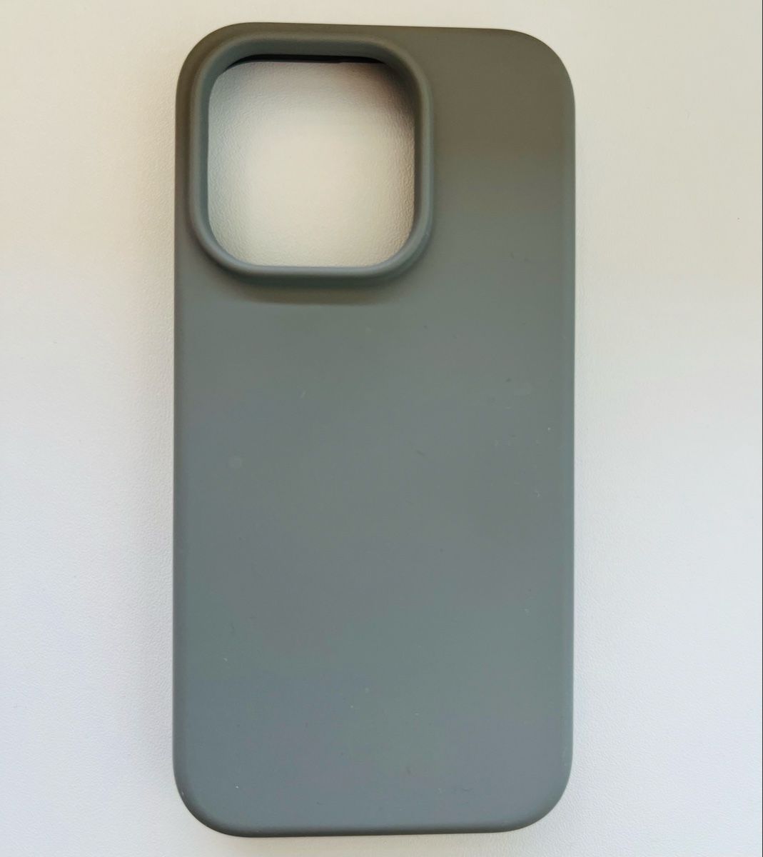 Cover & Protezioni schermo: Coque silicone Elago compatible iPhone 15 PRO Gris Hülle – Usato da Renens VD venduto da ipeShop