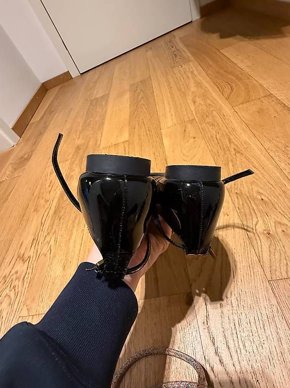 Chaussures femmes: Massimo Dutti shoes 39 – D'occasion à Wallisellen par Marij1986 3