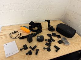 GoPro HERO5 Black 4K inkl. viel Zubehör & Transporttasche