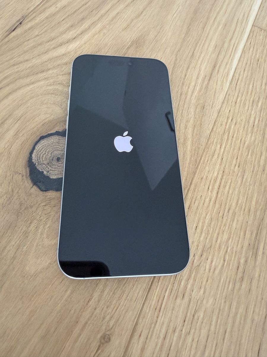 Apple Telefoni cellulari / Smartphones: Iphone 16 Pro Max mit Garantie bis 19.9.2026 – Nuovo (secondo la descrizione) da Grafstal venduto da tor_98dc 3
