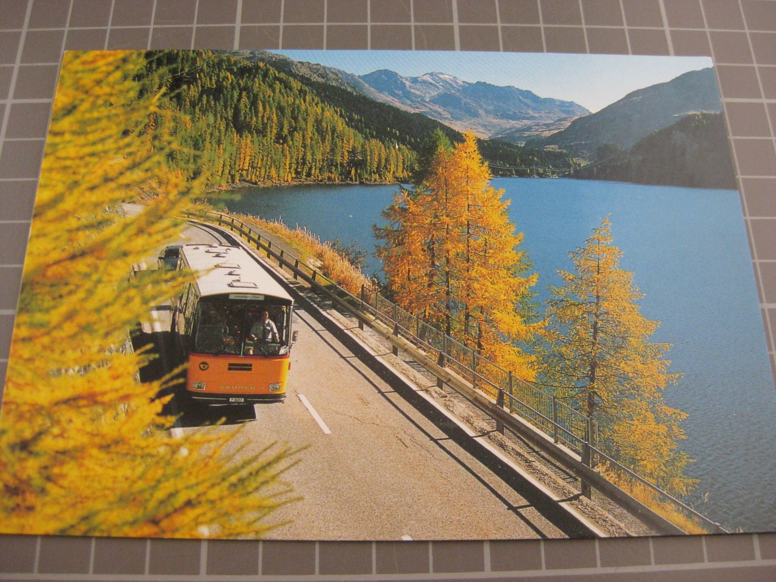 Cartes postales: Julierpass mit Postauto – D'occasion à Malters par Marosko