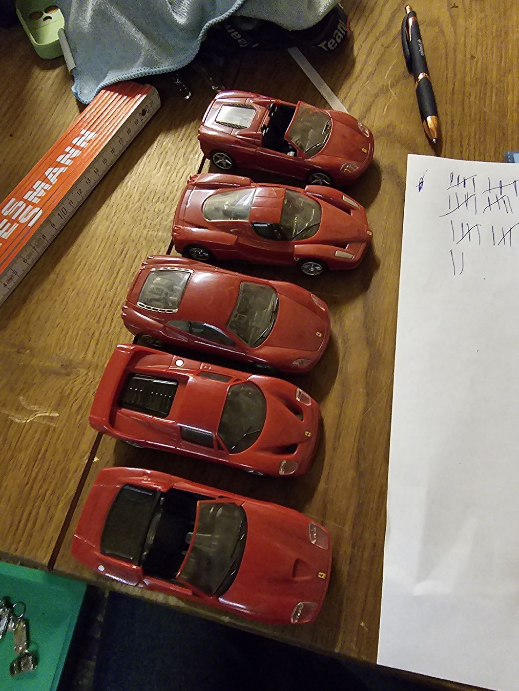 Ferrari Modellini d'auto: Ferrari Modellauto Sammlung Shell VPower 1:38 (K) – Usato da Rorschach venduto da TimelessTrading