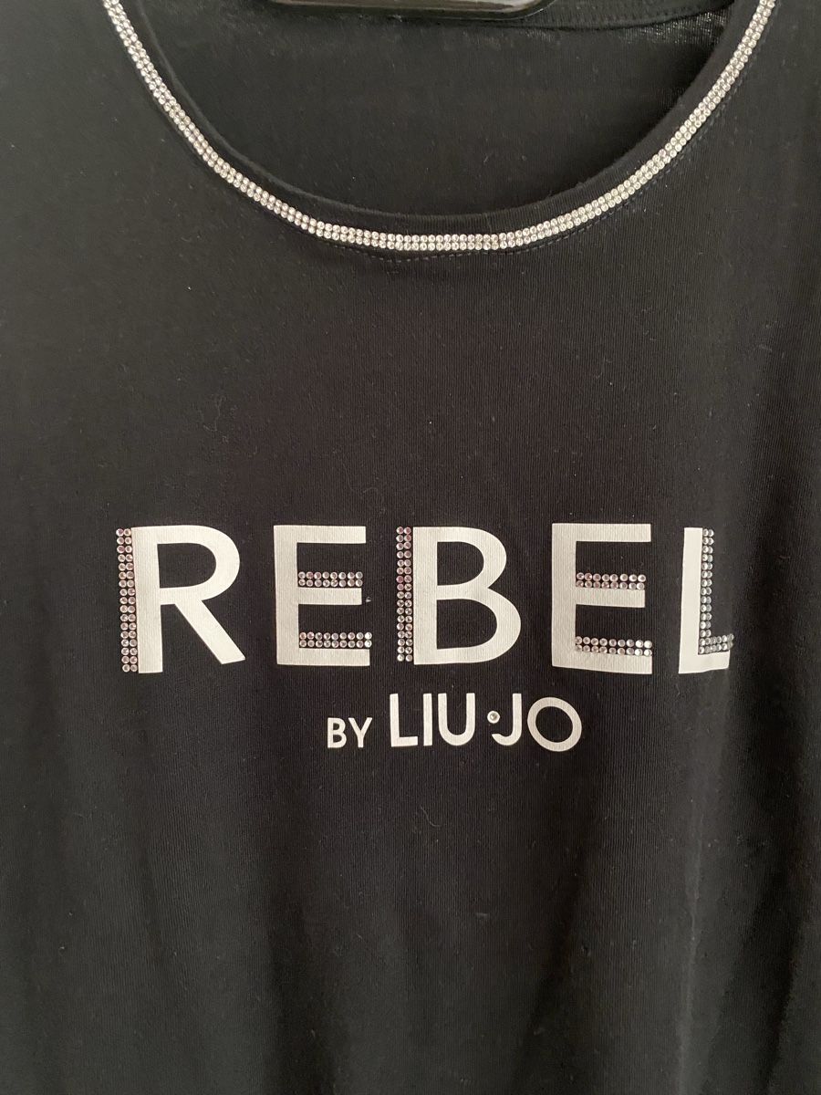 Liu Jo T-shirt: T-shirt noir avec strass LiuJo – Usato da Mathod venduto da Alice977 1