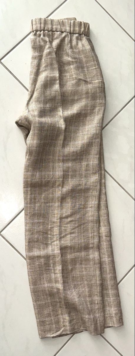 Maje Hosen: MAJE HOSE GR. 38 Leinen  – Gebraucht aus Unteraegeri von MH203 3