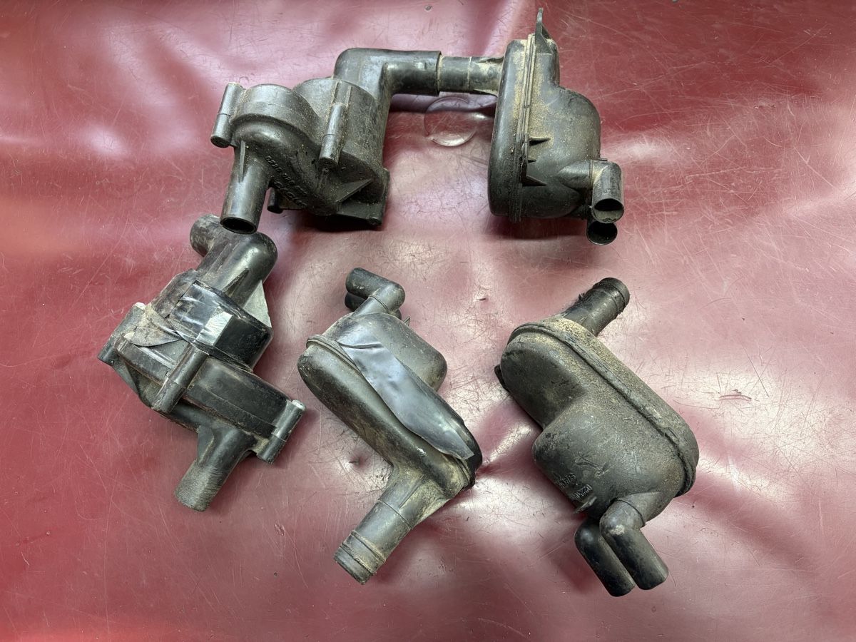 Sachs Pièces pour mobylette: Div. Mofa Sachs 503 ADV Luftfilter – D'occasion à Latterbach par Bbutz98