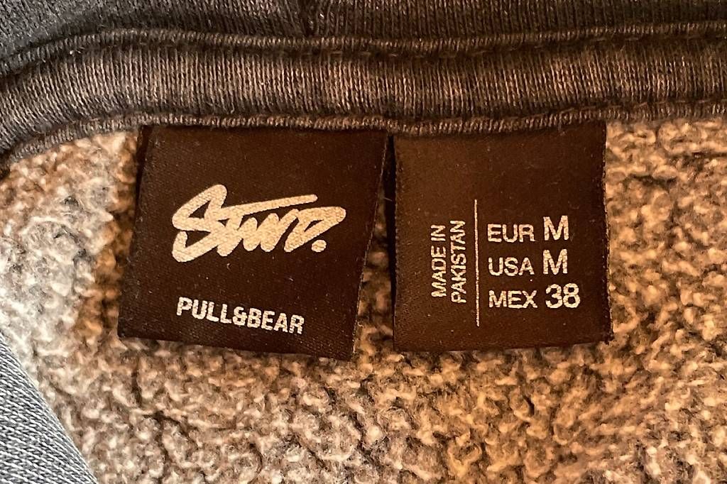 Maglioni & Felpe: Hoodie Pull & Bear Gr. M wie neu – Usato da Zweisimmen venduto da Mikat 2