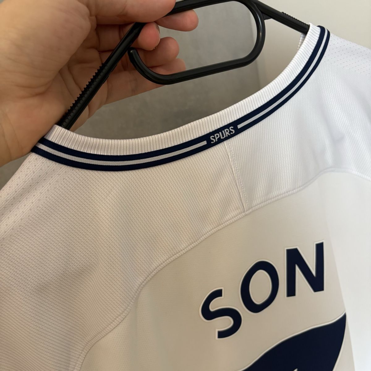 Nike Canottiere & Pantaloni: Tottenham Hotspurs Trikot Son Nike – Usato da Winterthur venduto da LaBodega 7