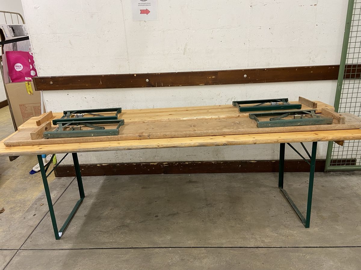 Set di tavolo e panche: Festbank klappbar Holz  – Usato da Dietikon venduto da brocki-eyra 2