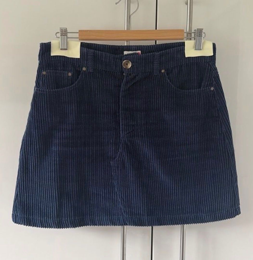 Jupes: Corduroy skirt navy blue M – D'occasion à Zürich par cme_ft9l