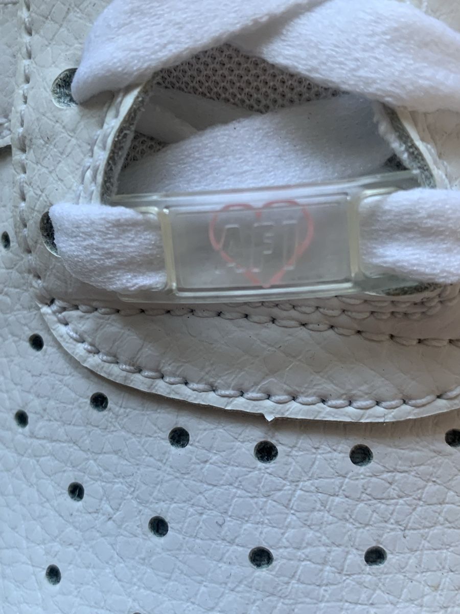Nike Damenschuhe: Nike Airforce Valentinstag Edition Gr.39  – Gebraucht aus Ellikon an der Thur von Bali1999 3