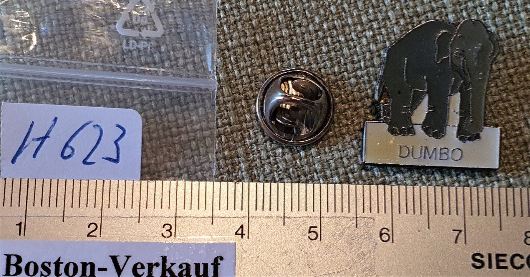 Placchette & Badge: H623 - Pin Elefant Dumbo – Usato da Reinach BL venduto da Boston-Verkauf 1