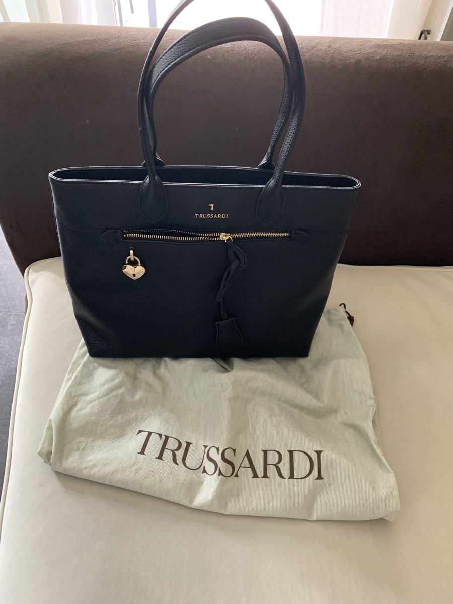 Trussardi Taschen für Damen: Trusardi Tasche  – Gebraucht aus Bergdietikon von zor_856j 4