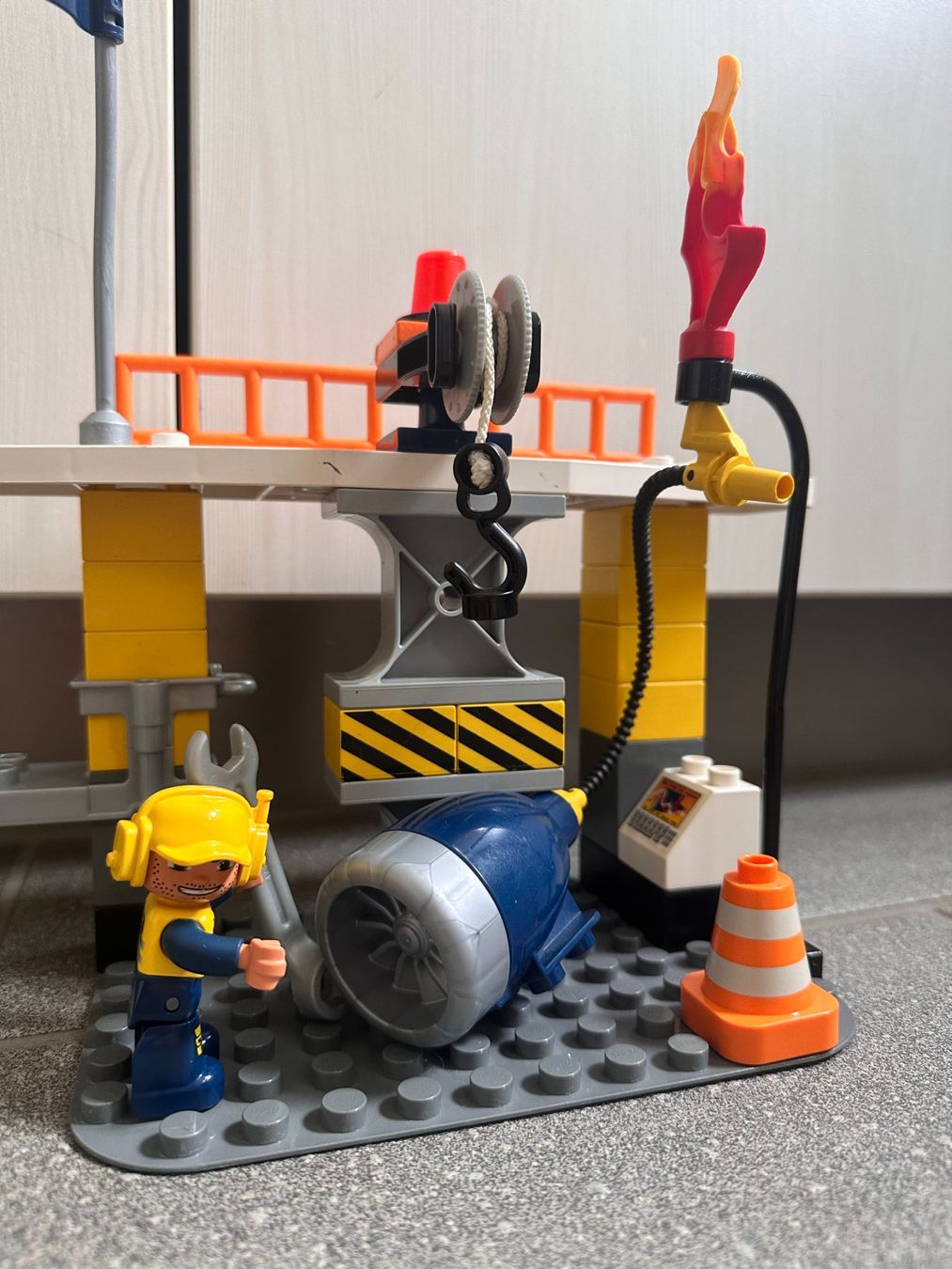 Lego Giocattoli: Lego Duplo Flughafen, Set Nr. 7840 – Usato da Henggart venduto da ThePfi 3