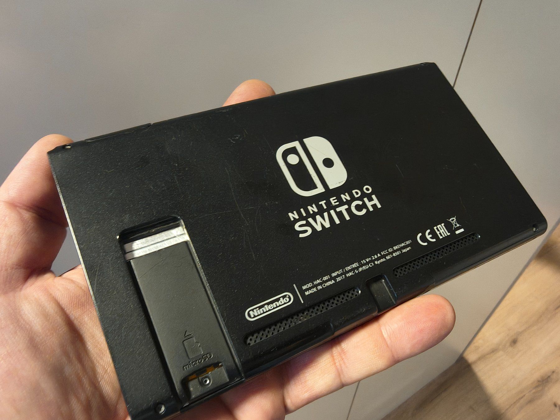 Nintendo Consoles: Nintendo Switch Konsole – Défectueux à Schaffhausen par thugNme 1