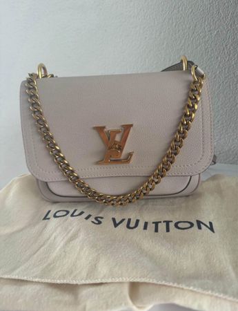 Louis Vuitton Look me Chain Bag