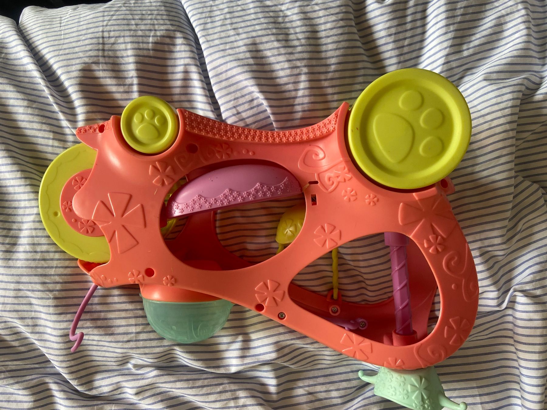 Littlest Pet Shop Spielzeuge: Littlest Pet Shop Auto – Gebraucht aus Bern von liv_7kz7 3