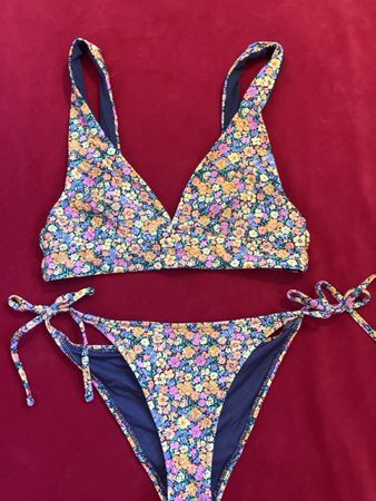 Bikini Blumenmuster bunt Grösse S neu