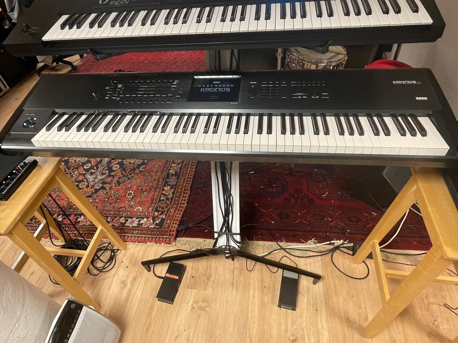 Korg Strumenti musicali: Korg Kronos X 88 Workstation in Top Zustand – Usato da Mülligen venduto da slo_jl2s