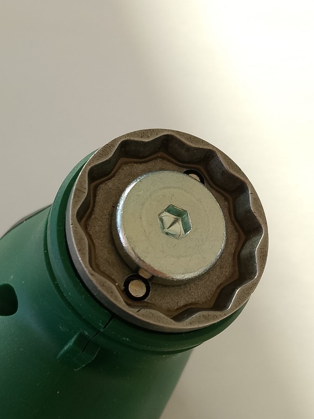 Bosch Tutti gli attrezzi: Bosch Akku Universal multi 18 v-32 Maschine  – Usato da Biel/Bienne venduto da Vintage-timearts 5