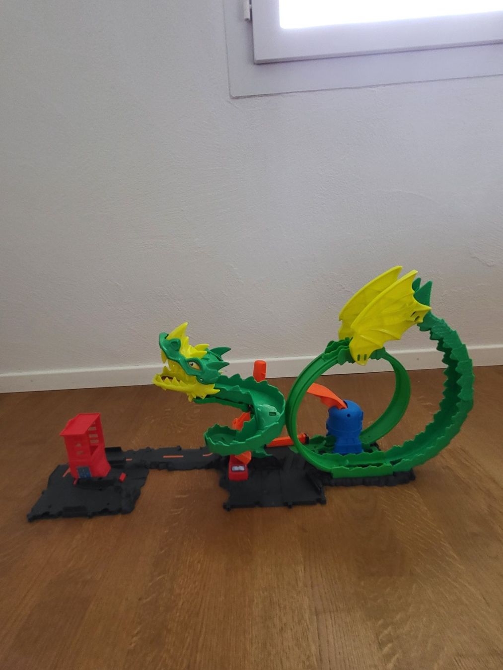 Hot Wheels Piste: Hot Wheels Drache – Usato da Pfeffikon LU venduto da dmschaffi