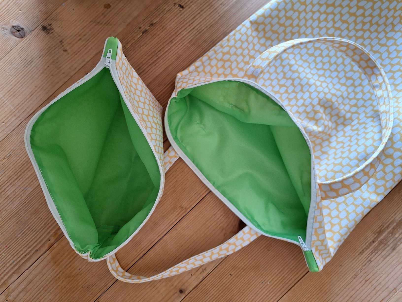 Borse: 2teiliges Taschenset selbstgenäht! – Nuovo (secondo la descrizione) da Bauma venduto da SteffiMue 3