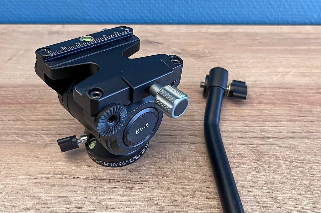 Leofoto Treppiedi & Teste: Leofoto BV-5 Fluidkopf | neuwertig – Usato da Schaffhausen venduto da Calidris 3