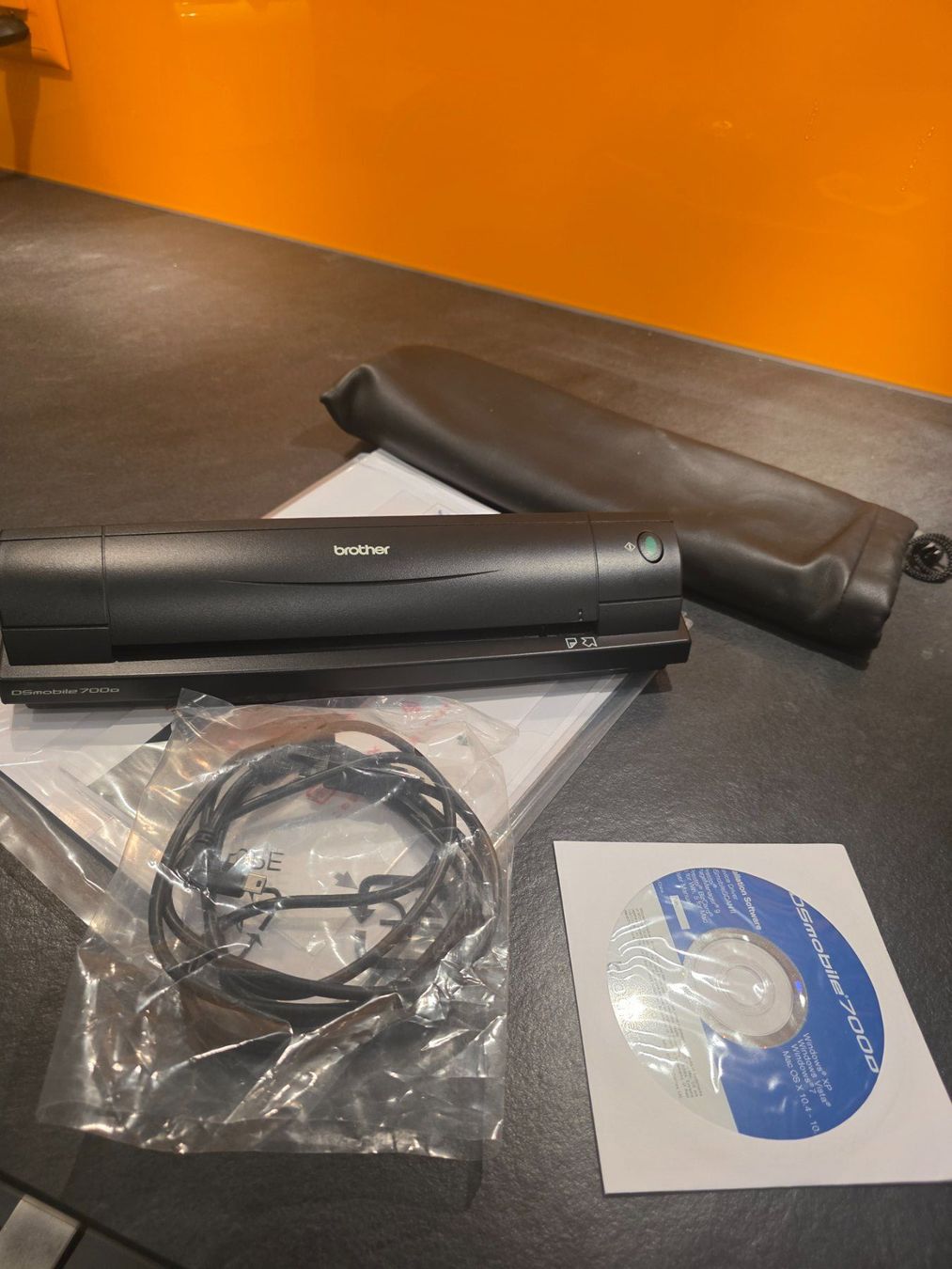 Brother Scanner: Brother DSmobile 700D Mobiler Duplex Dokumentenscanner – Nuovo e nell'imballaggio originale da Gretzenbach venduto da Stern9 1