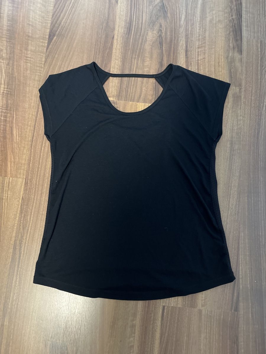 Tchibo Kleiderpakete: 8 teiliges Sportset Grösse 40 – Gebraucht aus Eriswil von Saendeli2 1