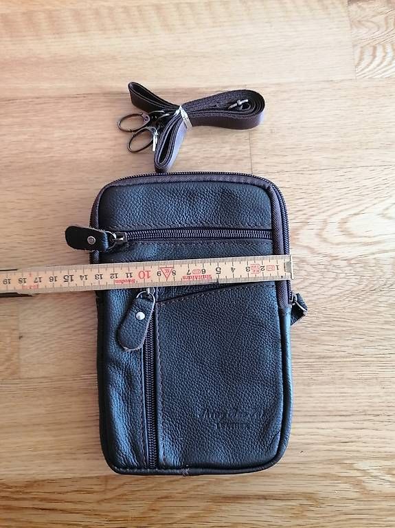 Borse: Echtleder Umhänge-Gürteltasche Neu – Nuovo e nell'imballaggio originale da Muri AG venduto da goodmood17 1