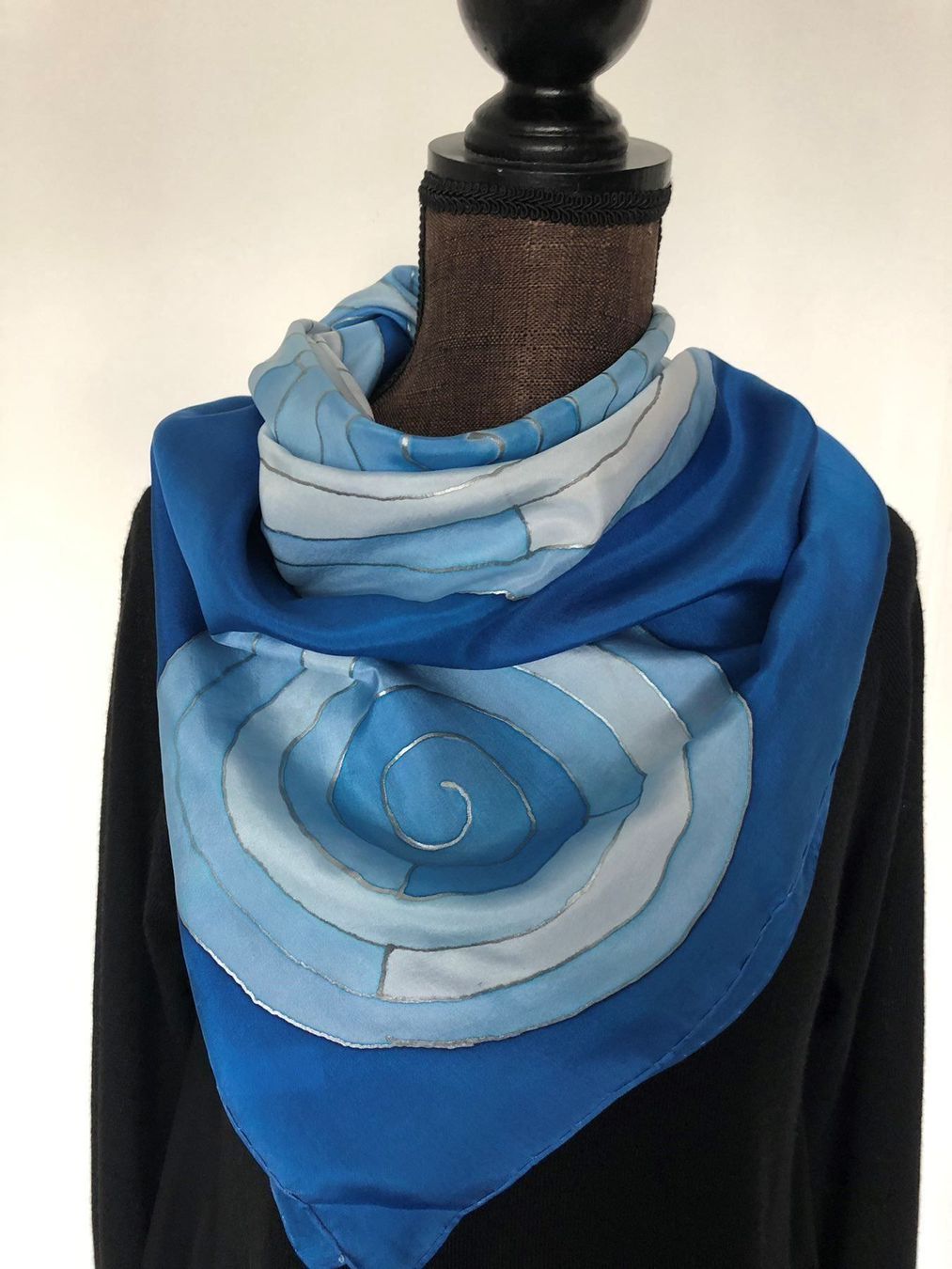 Foulards, Tücher & Schals: Wunderschöner Vintage Seide Foulard – Neu (gemäss Beschreibung) aus Winkel von Luxtime 7