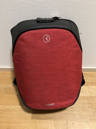 Anti-Diebstahl-Rucksack TEMPO – Rot