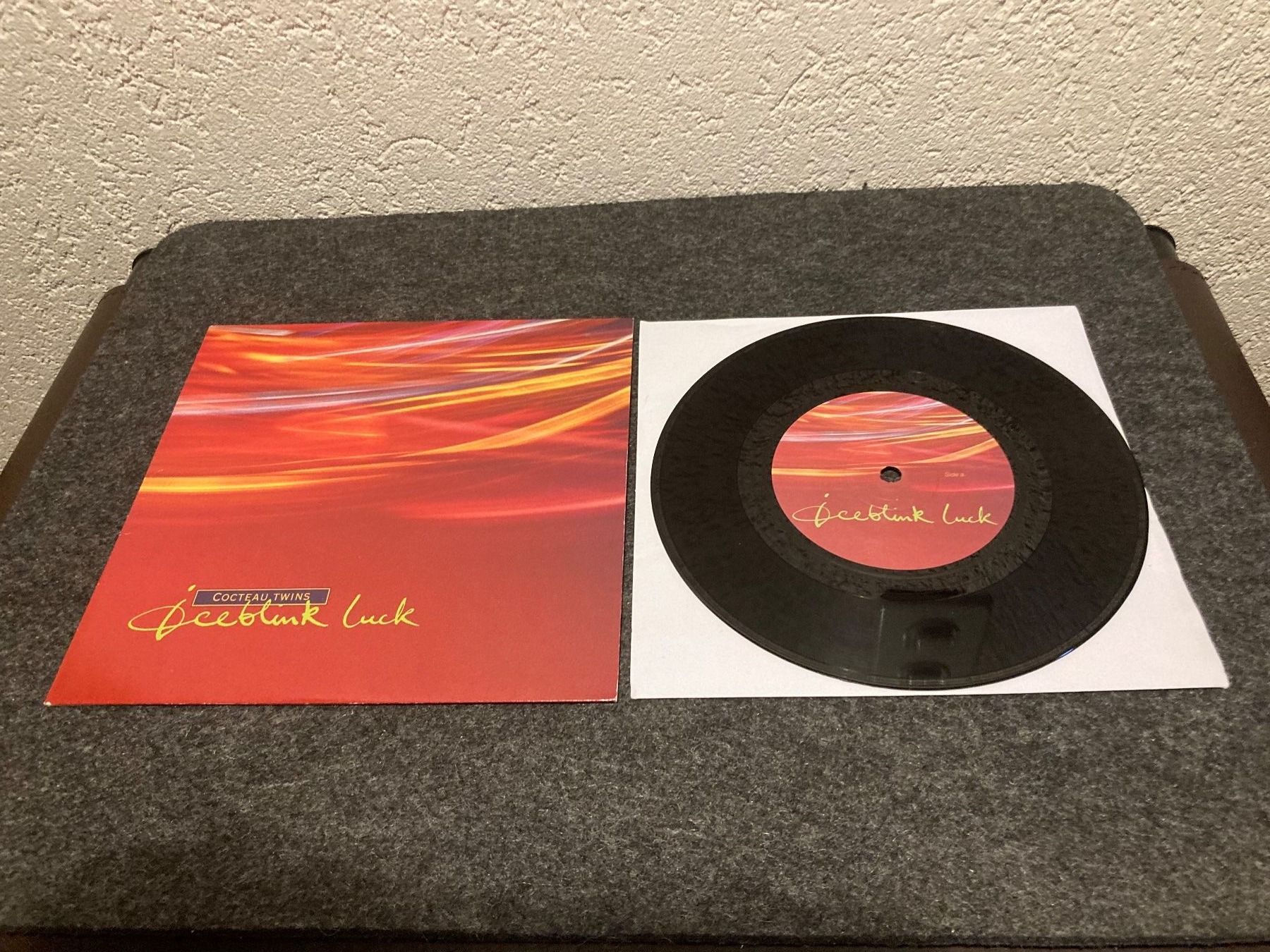 Dischi in vinile: Cocteau Twins - Iceblink Luck – Usato da Fribourg venduto da Karushi