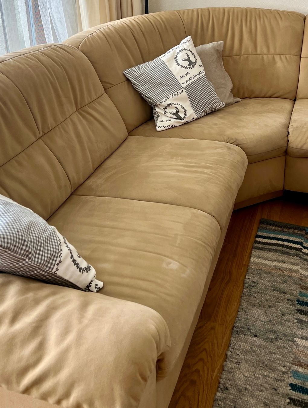 Divani: Ecksofa beige – Usato da Malans GR venduto da Aadalina 2