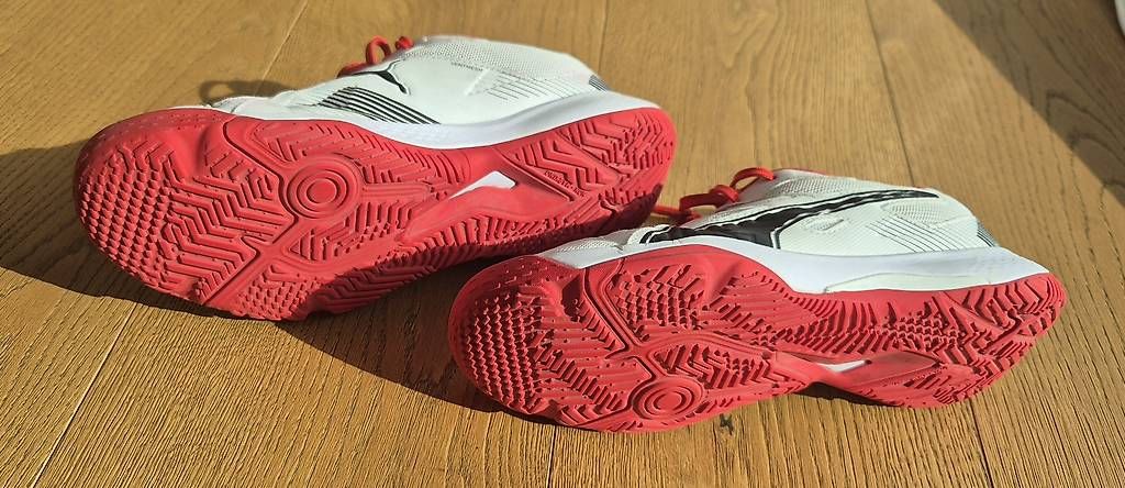 Puma Herrenschuhe: Hallenschuhe Puma Gr. 37.5 – Gebraucht aus Bülach von Best-Touchdown 1