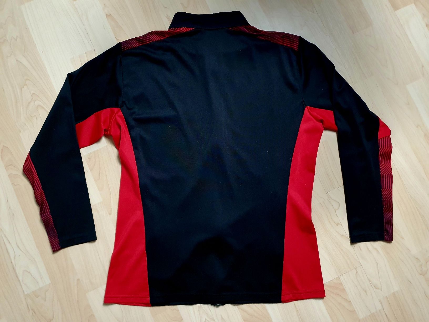 Puma Jacken: Ac Milan Black Training Jacke 2021/22  Gr. L – Neu (gemäss Beschreibung) aus St. Gallen von CaliSunshine 1
