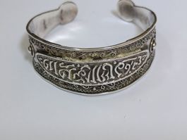 Rare bracelet ancien poinçonné- décor ethnique / asiatique!