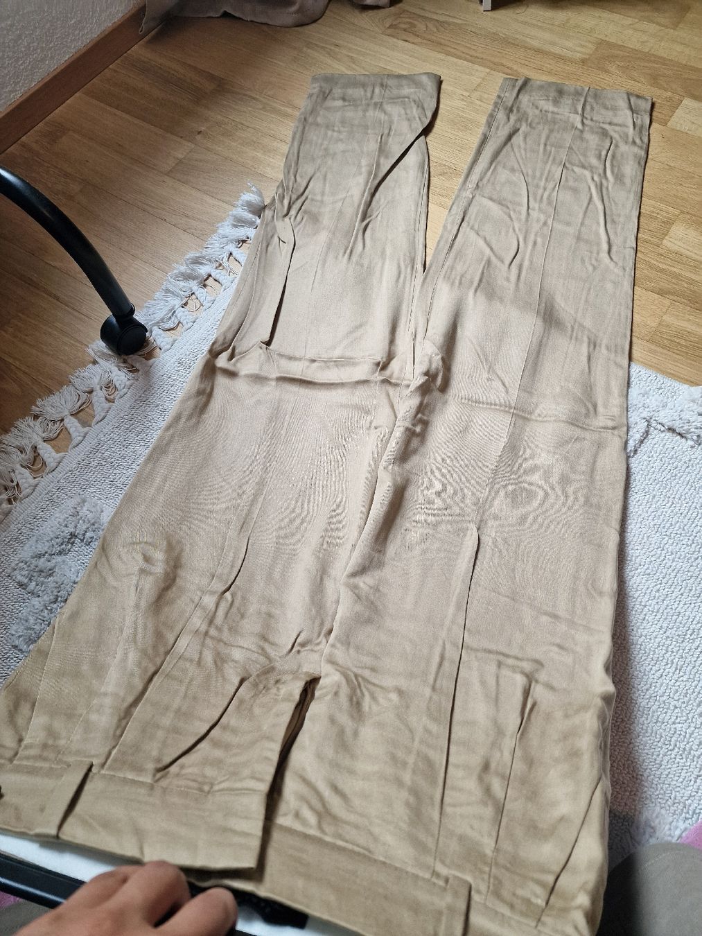Zara Pantalons: Zara Hose beige – Neuf (Voir description) à Balgach par kimo1 2