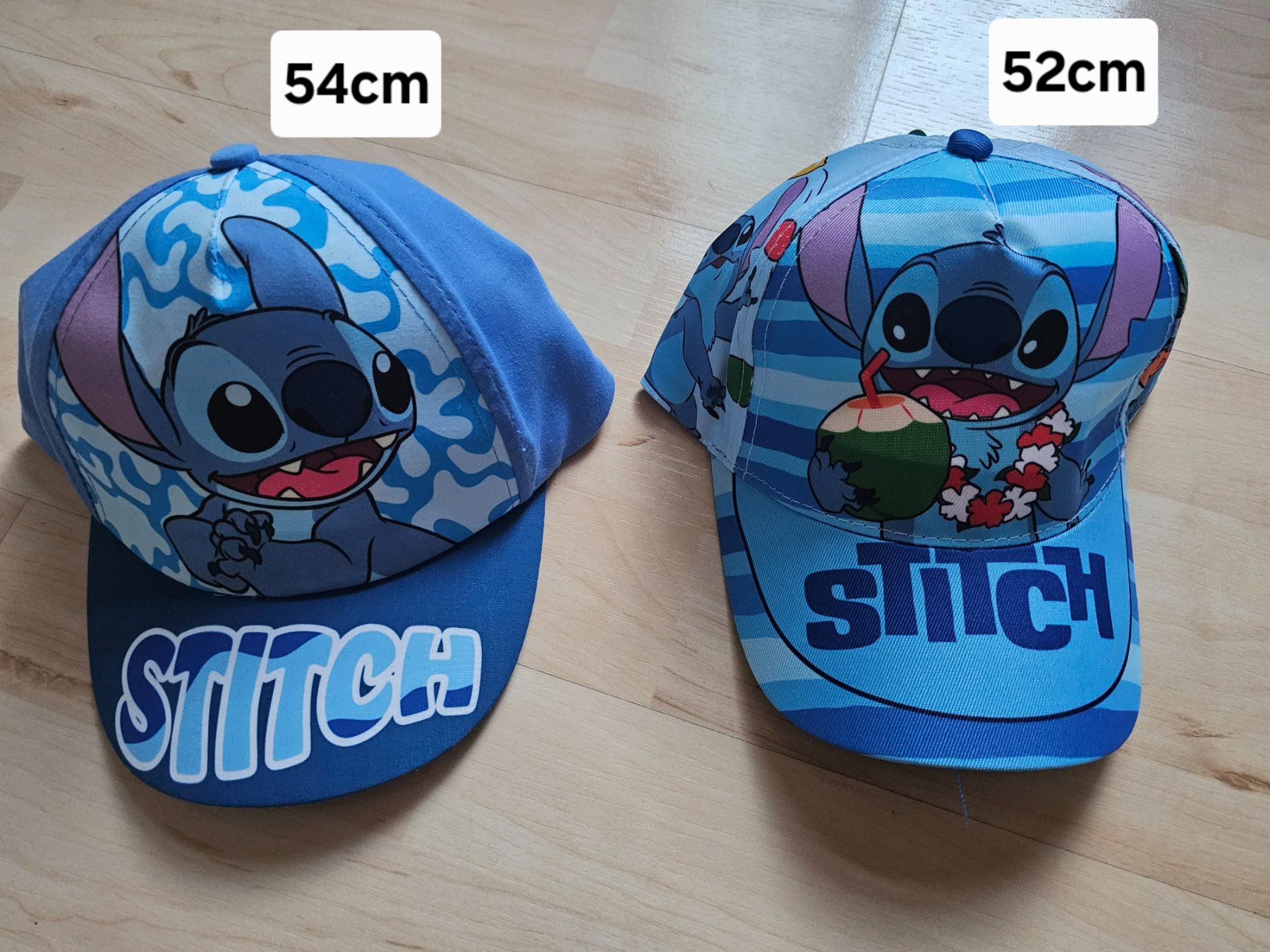 Autres vêtements garçon: 2 Stitch Caps – Neuf (Voir description) à Balterswil par Dikdik1992