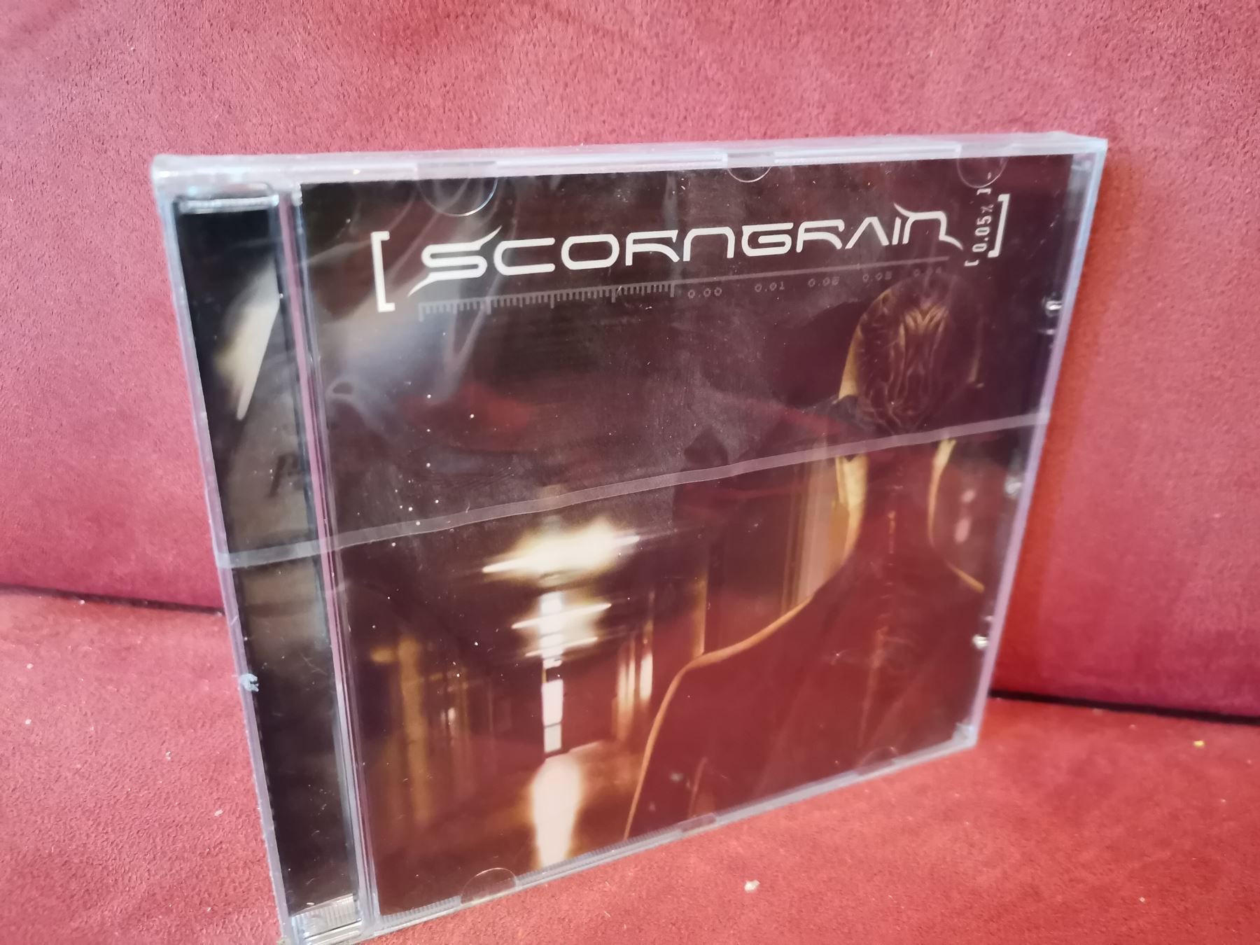 CD: Scorngrain 0.05 Percent Industrial CD – Nuovo e nell'imballaggio originale da Zofingen venduto da noise123
