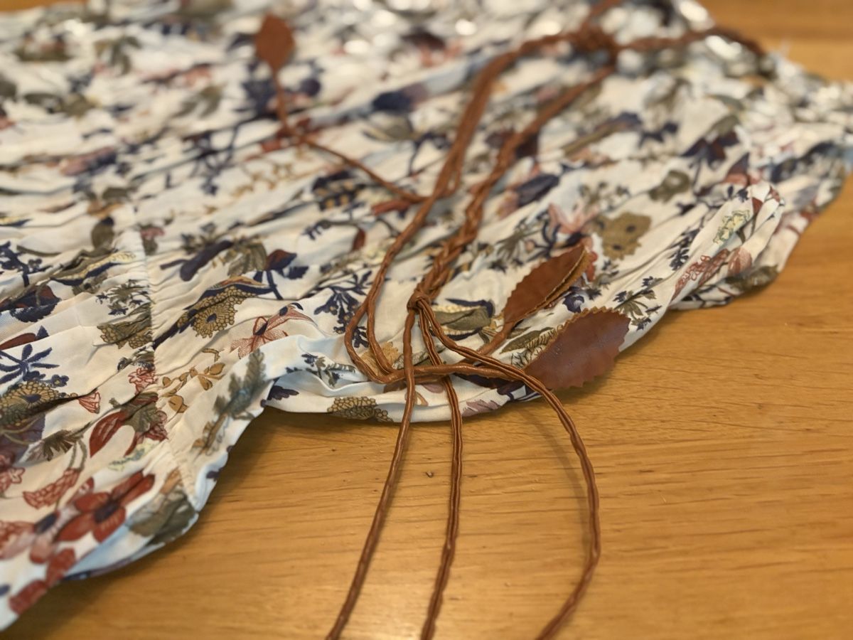 Kleider: Robe d’ete taille S – Gebraucht aus Attalens von Skorpionica 3