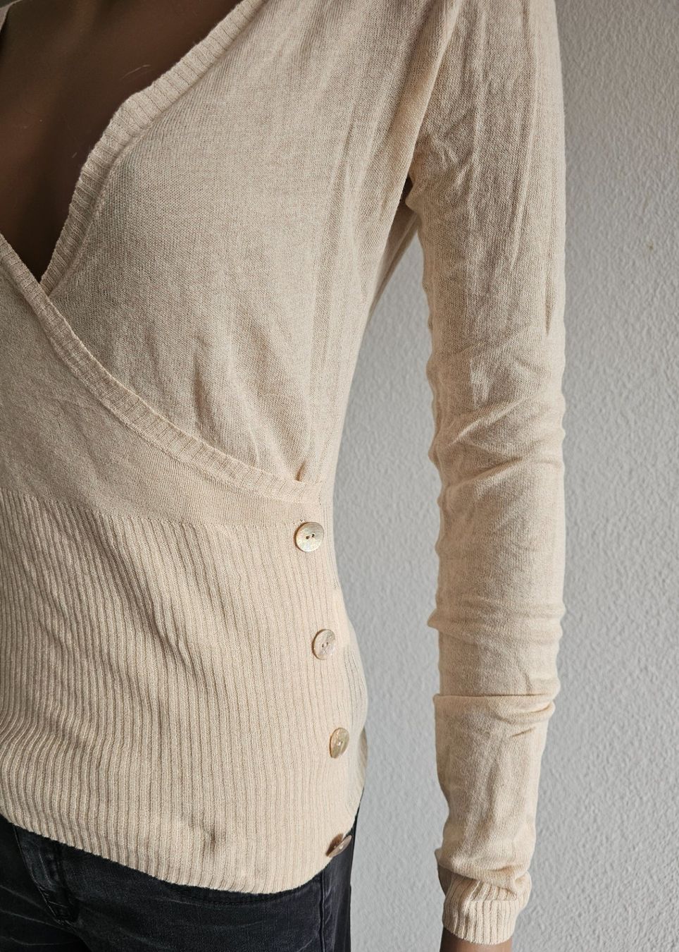 Maglioni & Felpe: Trendiger Freesoul Wickelpullover, Gr. S, Beige – Usato da Basel venduto da Allerlei-Basel 1