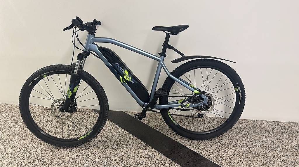 Biciclette: Revidiertes E-Bike  – Usato da Bern venduto da Lex68