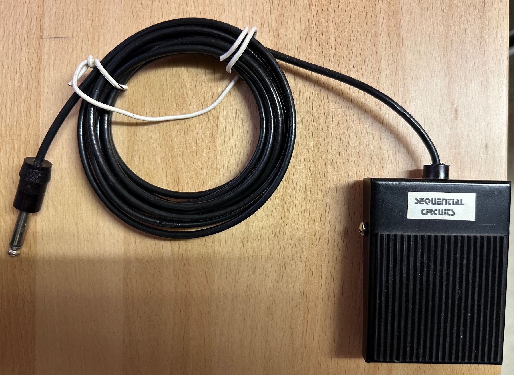 Sequential Musikinstrumente: Sequential Circuits - Foot Switch – Gebraucht aus fribourg von gatoa
