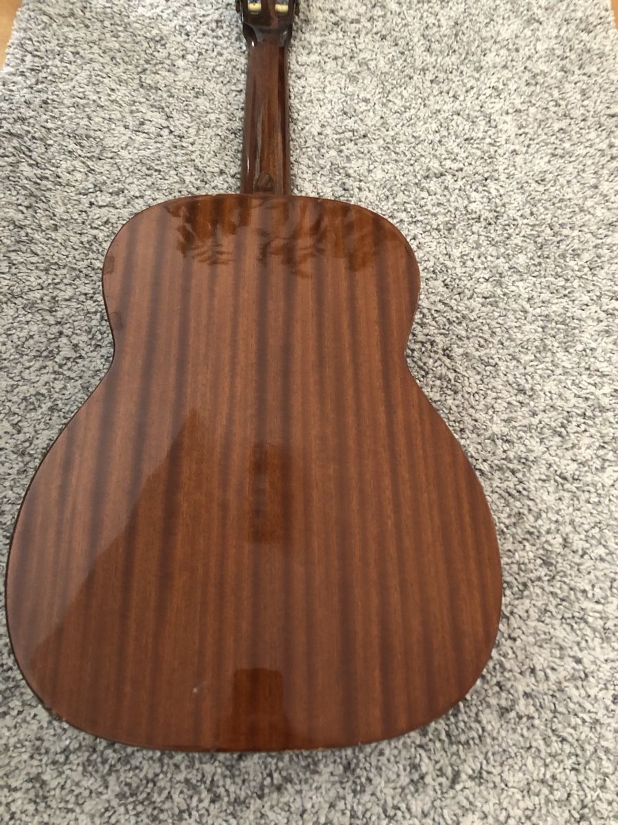 Tutte le decorazioni: Handbemalte Gitarre – Usato da Zürich venduto da sel_9kd 3