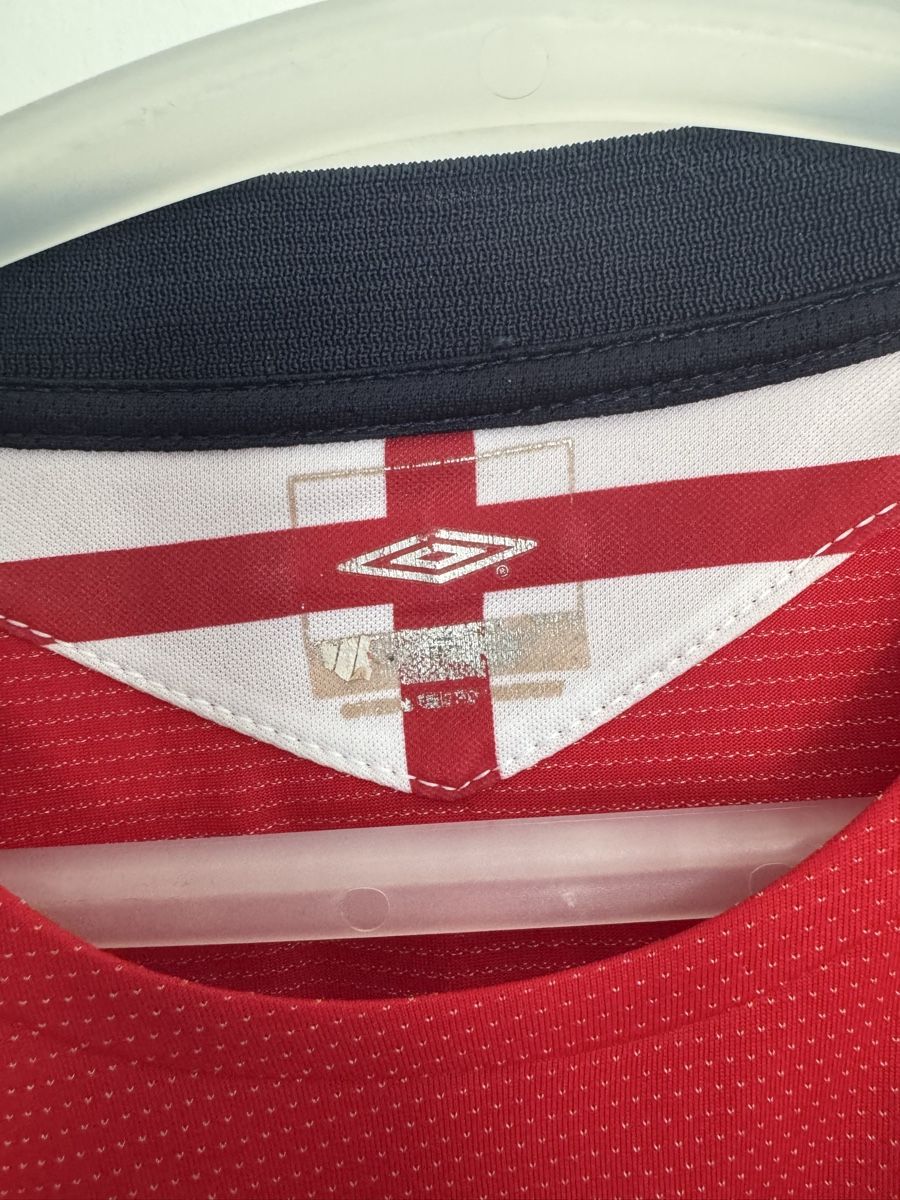 Umbro Canottiere & Pantaloni: England Trikot Beckham 2004 – Usato da Naters venduto da zynetic 4