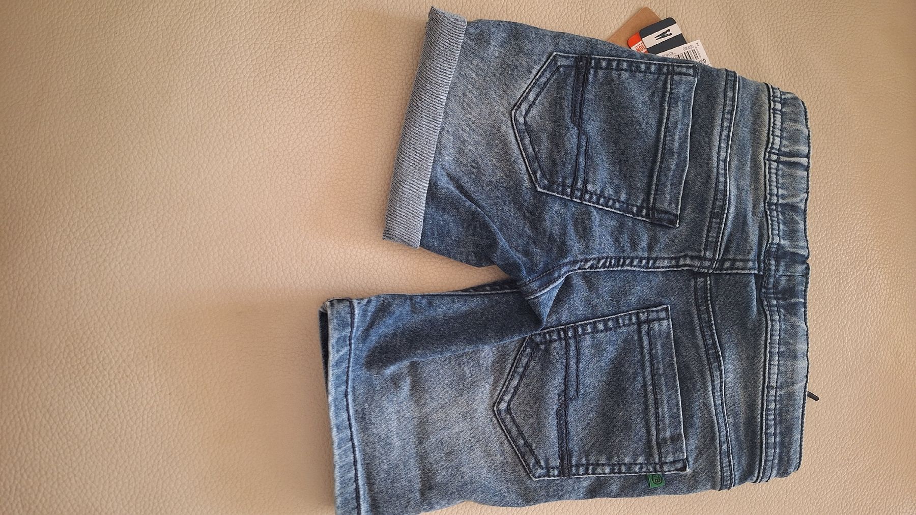 Pantaloni: Short Jeans garçon 104 neuf avec étiquette – Nuovo e nell'imballaggio originale da Neuchâtel venduto da Kebah 1