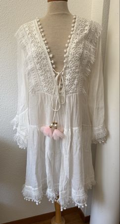 Robe tunique d'été Z Studio blanche, broderie et pompons ☀️